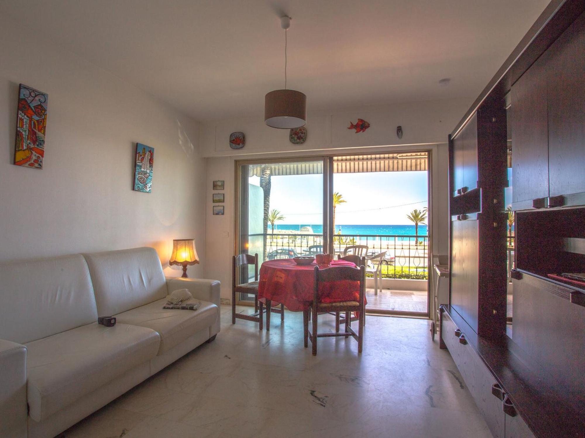 Studio Moderne Avec Terrasse Proche Plages Et Centre, Wifi Gratuit - Fr-1-196-216 Menton Exteriör bild
